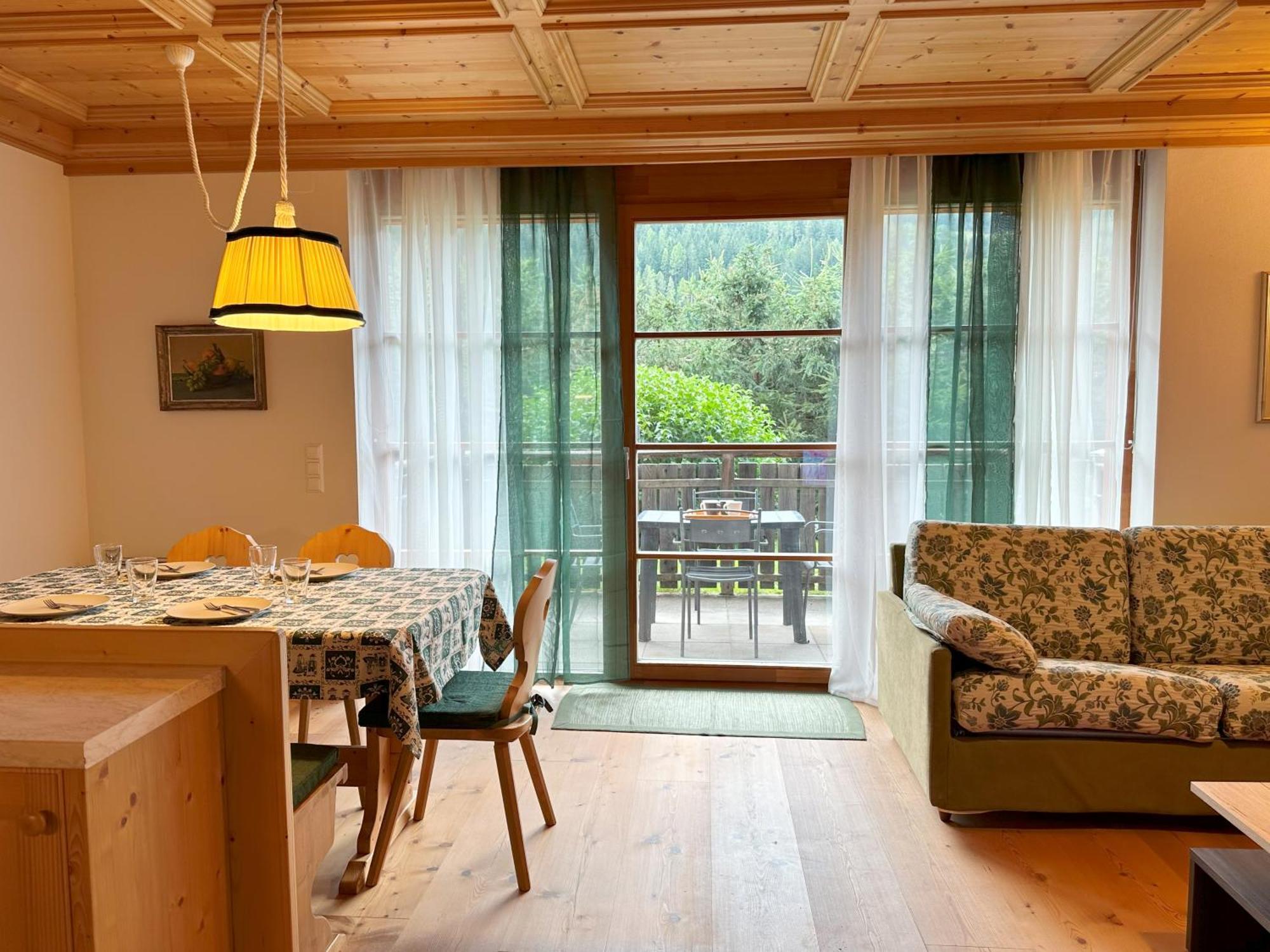 Apartamento Haus Clara By Isa Badkleinkirchheim Bad Kleinkirchheim Exterior foto